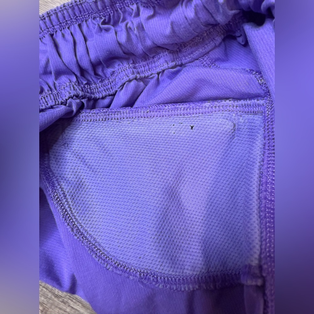 Lululemon Work It Out Short Power Purple Size 6 - Picture 12 of 13